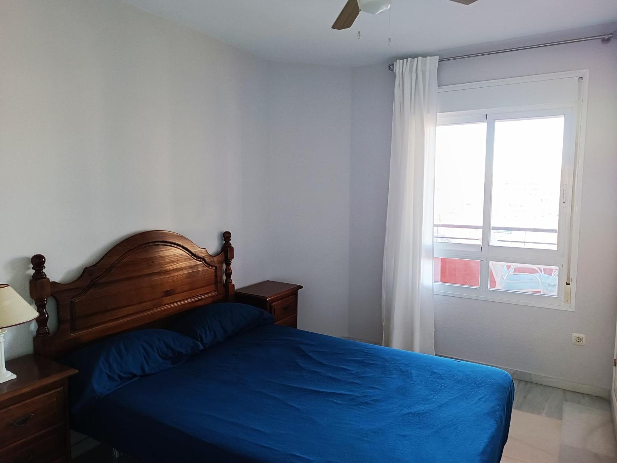 Gua - 4 Dorm, 8 Pers, Piscinas, Jardines, Parking, Playa Apartamento *